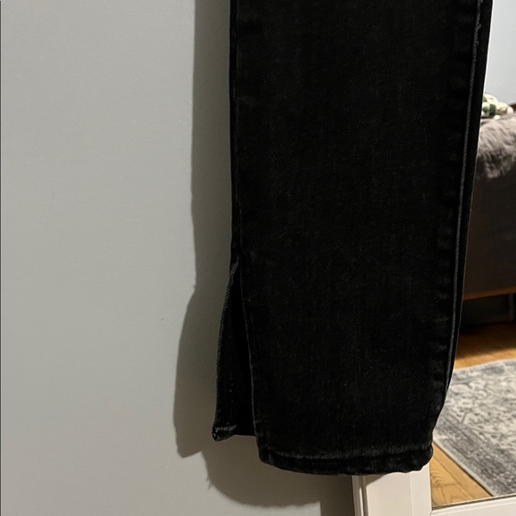 Good American Black Skinny Jeans 6/28 - Picture 5 of 12